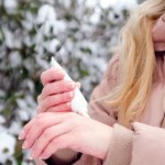 pielęgnacja Dermatolog: Zimą wszyscy cierpimy z tego powodu. Pamiętaj o pielęgnacji