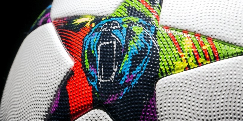 Design nowej piłki adidasa inspirowany jest młodą sceną artystyczną Berlina /materiały prasowe