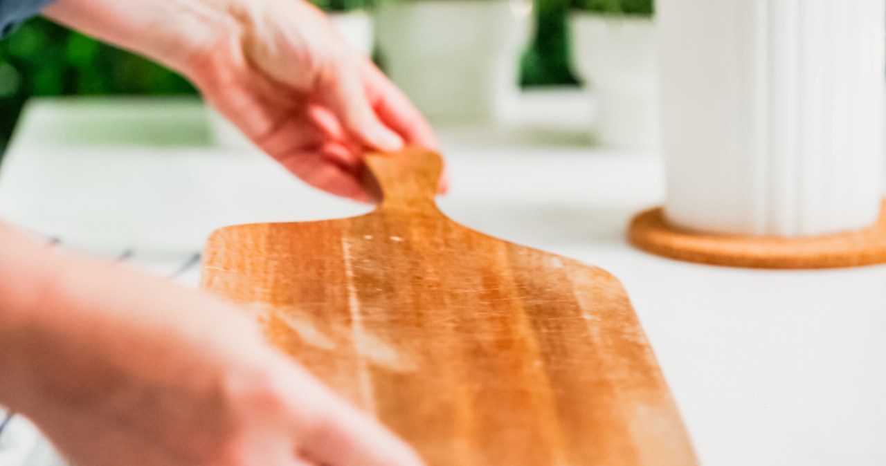 Deska powinna być dokładnie czyszczona po każdym użyciu /123RF/PICSEL