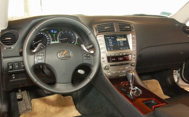 Używany Lexus IS II (20052012) opinie użytkowników