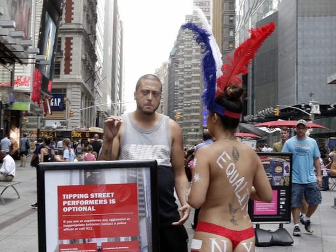 Golasy na Times Square mają zniknąć! - RMF 24