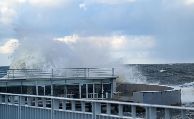 Deszcz i wiatr. Są alerty IMGW. ZOBACZ MAPY 