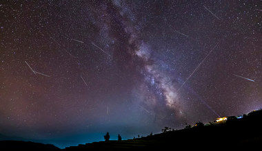 Deszcz meteorów w listopadzie. Kiedy patrzeć w niebo? 