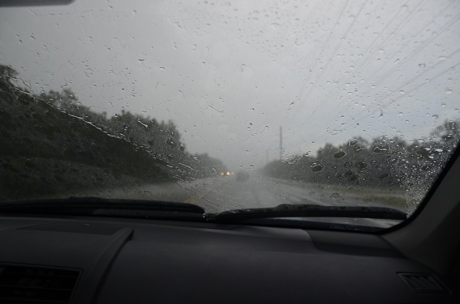 Deszcz spodziewany jest w środę w wielu regionach Polski /Archiwum RMF FM