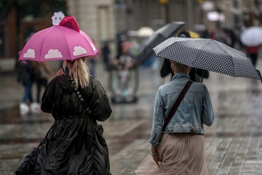 Deszczowa pogoda w Krakowie //Łukasz Gągulski /PAP