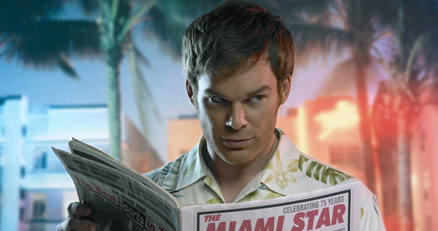 Dexter (Michael C. Hall) - z pewnością najbardziej lubiany seryjny morderca /materiały prasowe