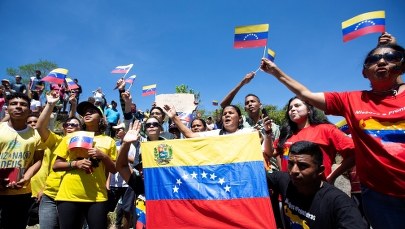 Dezercja policjantów z Wenezueli. Uciekło 156 funkcjonariuszy