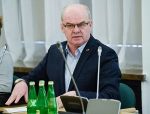 Dezercja polskiego żołnierza. Gen. Skrzypczak: Kula w łeb i po zawodach