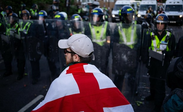 Dezinformacja wokół śmierci Henry'ego Nowaka. Ofiarą padli policjanci