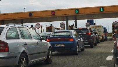 „DGP”: PiS nie będzie otwierał bramek na autostradach 