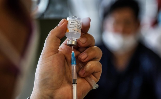 Diabetycy będą wcześniej szczepieni? Trwają prace