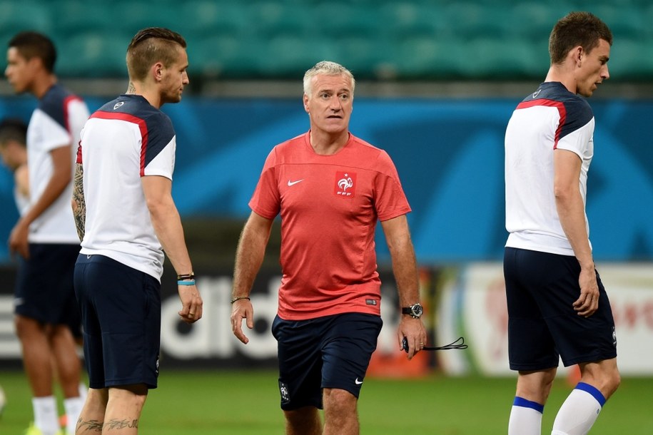 Didier Deschamps na jednym z ostatnich przedmeczowych treningów Francuzów //MARIUS BECKER /PAP/EPA