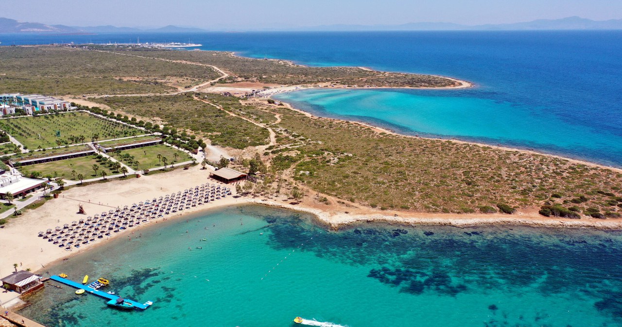 Didim to miejscowość w Turcji, która ma wiele do zaoferowania turystom. Są tam piękne plaże, ruiny i kurorty, w których można wypocząć po królewsku /AA/ABACA/Abaca/East News /East News