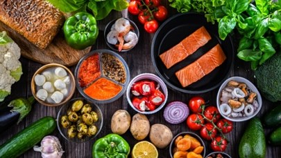 Dieta śródziemnomorska może zmniejszać genetyczne ryzyko choroby Alzheimera 