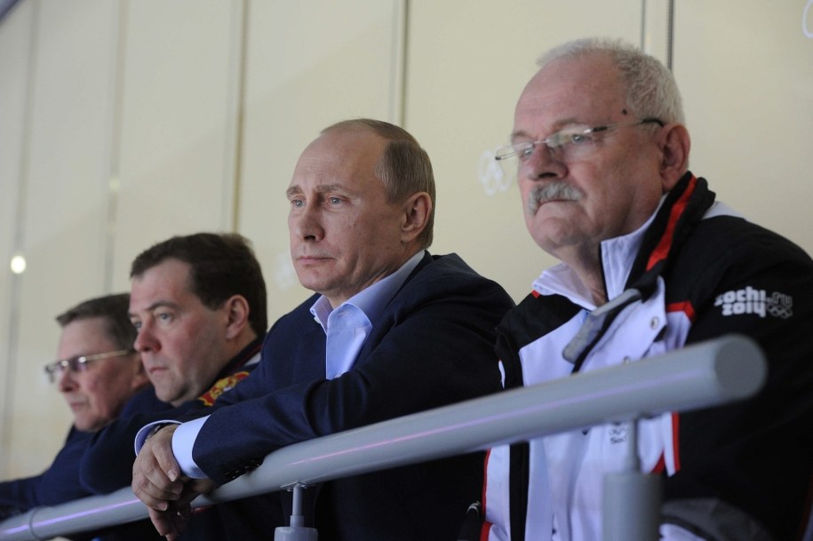 Dimitrij Miedwiediew i Władimir Putin /PAP/EPA/MIKHAIL KLIMENTIEV/RIA NOVOSTI/ /PAP/EPA