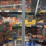 Dino wrzuciło grill za 29,99 zł, a do tego cały koszyk na majówkę za grosze