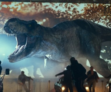 Dinozaury wracają! Jest pierwszy klip z nowego "Jurassic World"