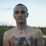 "Disco Boy" na Berlinale 2023: Opowieść o mężczyznach szukających lepszego życia