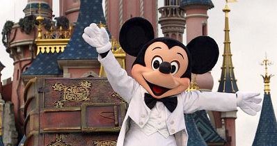 Disneyland Resort Paris poszukuje w Polsce około 450 pracowników /AFP