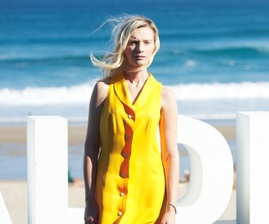 Dla Agaty Buzek to nie pierwsza zagraniczna produkcja, w której wzięła udział .Aktorka ma na koncie występy u boku taki gwiazd, jak: Jason Statham ("Koliber") czy Emily Watson ("Wichry Kołymy").