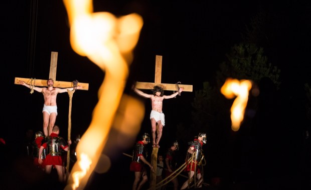 Dla chrześcijan zaczyna się najświętszy czas w roku