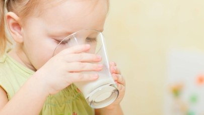 Dla dzieci jednak... pełne mleko?