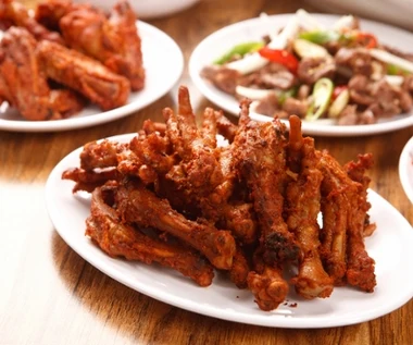 Dla jednych przysmak palce lizać, inni odwracają wzrok. Szkoda, bo to niezrównane źródło kolagenu