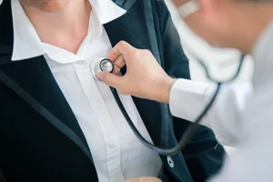 Dla kogo, jak często, jakie i kto płaci? Badania medycyny pracy w pytaniach i odpowiedziach