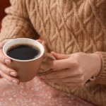 Dla kogo kawa bezkofeinowa? W tych przypadkach będzie zdrowszym wyborem