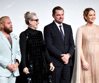 Dla Lawrence będzie to pierwszy występ na ekranie od czasu premiery filmu "X-Men: Mroczna Phoenix", która miała miejsce latem 2019 roku. W wywiadzie udzielonym "Vanity Fair" aktorka przyznała, że celowo wycofała się z publicznego życia, by skupić się na rodzinie, a zarazem... dać odpocząć od siebie widzom.

"W pewnym momencie poczułam, że jest mnie za dużo. Ludzie zwyczajnie mieli mnie dość. Sama zaczęłam mieć siebie dość. Dotarłam do punktu, w którym niczego nie byłam w stanie robić naprawdę dobrze. To mi uświadomiło, że praca nie jest gwarancją spełnienia i szczęścia" - skwitowała Lawrence.