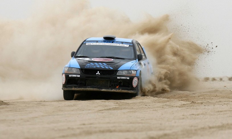Dla Mitsubishi powrót do WRC może być trudny. Lancer od 2016 nie jest produkowany /AFP