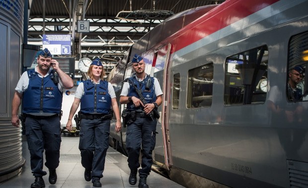 „Dla żartu” sterroryzowali pasażerów pociągu