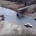 ​Dla złomiarzy nie ma rzeczy niemożliwych: 56-tonowy most dosłownie "wyparował" 