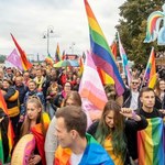 "Dla życia i rodziny". III Marsz Równości w Toruniu