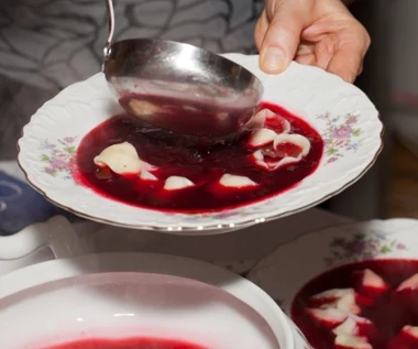 Dlaczego barszcz traci kolor podczas gotowania? Pokrój i dodaj na koniec, będzie rubinowy i klarowny