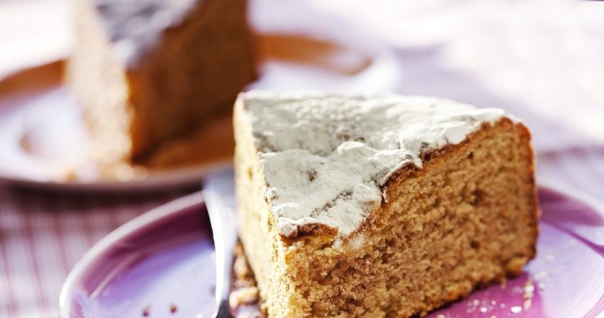 Dlaczego ciasto może wychodzić zbyt suche? /123RF/PICSEL