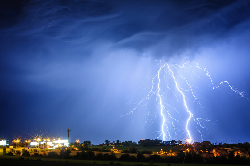 Dlaczego łowcy burz ścigają najbardziej niebezpieczne zjawiska pogodowe? /123RF/PICSEL