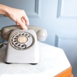 Dlaczego mówimy "halo"? Historia pierwszego słowa w telefonie
