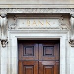 Dlaczego należałoby zamknąć banki centralne