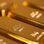 Dlaczego Polska chce kupować złoto?