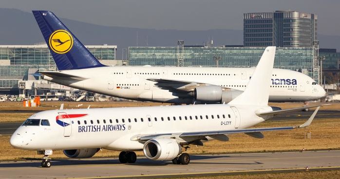 Dlaczego samoloty musiały latać puste? /Deutsche Welle