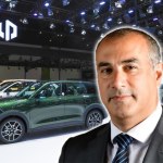 Dlaczego Stellantis stawia na chińskie auta? Szef firmy zaskakuje odpowiedzią