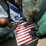 Dlaczego USA włączyły się w konflikt? "Tego nie da się rozstrzygnąć militarnie"