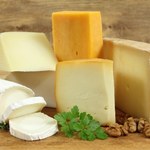 Dlaczego warto jeść kozi ser