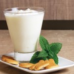 kefir Dlaczego warto pić kefir codziennie? Zmiany w organizmie zauważysz już po tygodniu