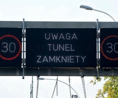 Długi weekend, a tu zamykają tunel na trzy dni. Są dwa objazdy