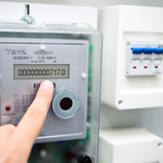 Długość dźwięku elektryczności. Czy można słyszeć prąd? Skąd ten efekt?