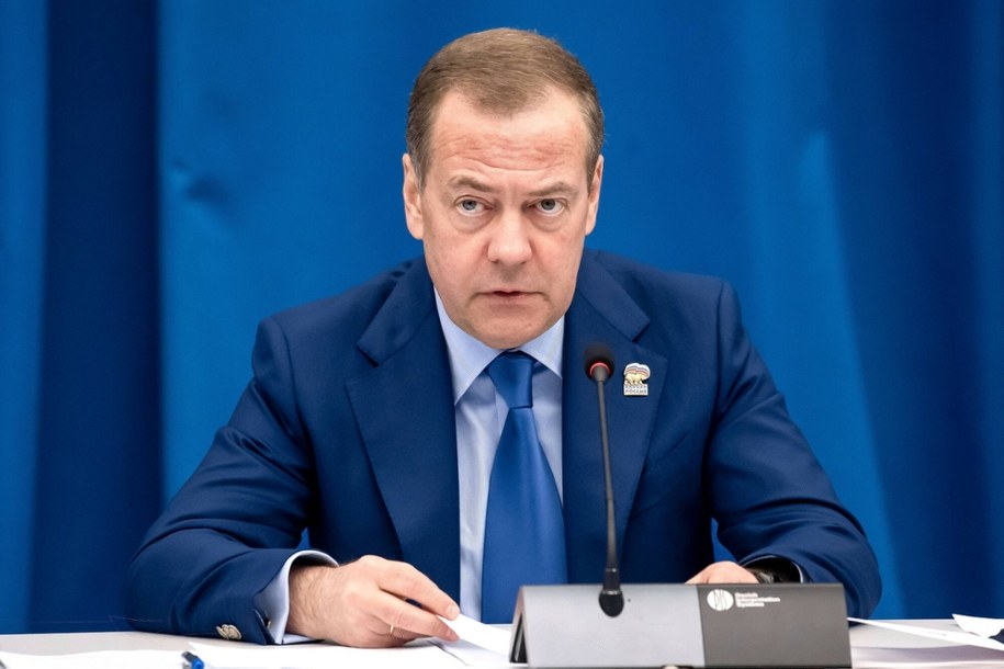 Miedwiediew, drony, Europejczycy. "Będą drżeć jak głupie zwierzęta"