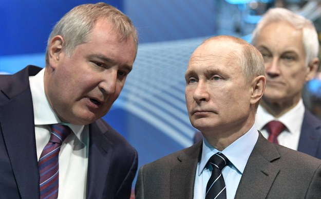 Dmitrij Rogozin i Władimir Putin /	ALEXEY NIKOLSKY / SPUTNIK / KREMLIN POOL /PAP/EPA
