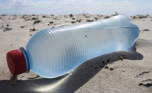 Do 2021 roku koniec z plastikiem. Także w Polsce?